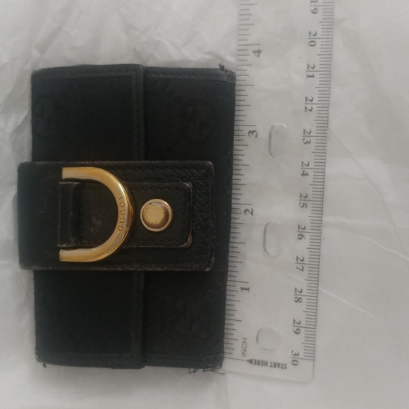 Black gold Gucci key holder case - Picture 6 of 6